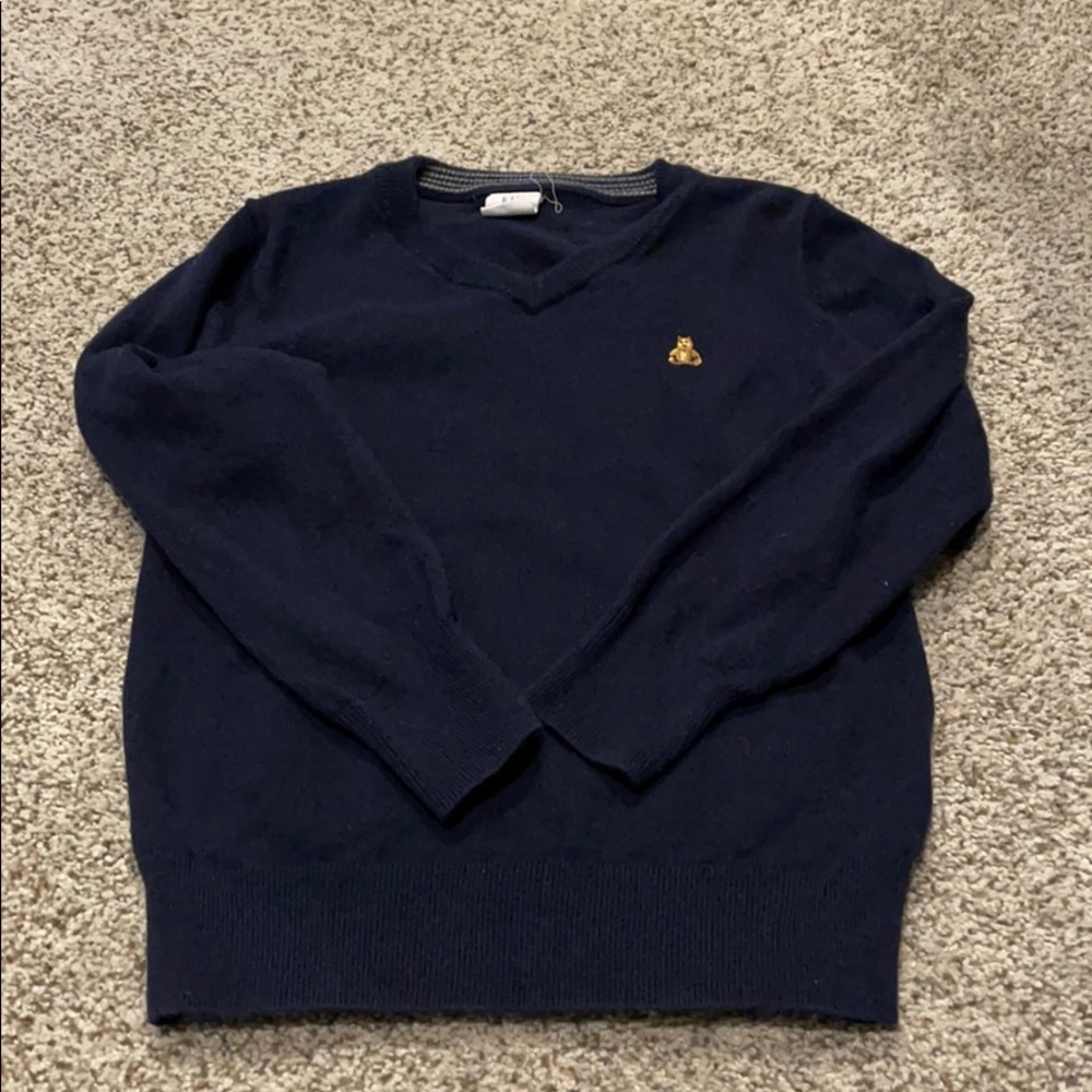 Gap kids boys V-neck sweater.